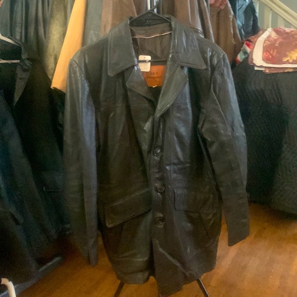 Hides at Alexander leather jacket - Picture 1 of 4